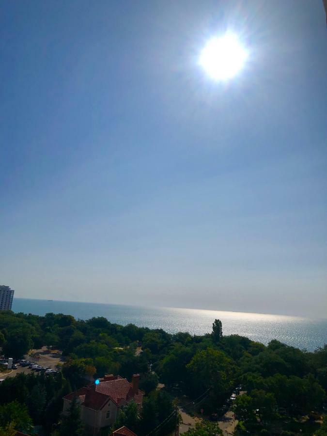 Литературная Улица Апартаменты Odesa Exterior photo